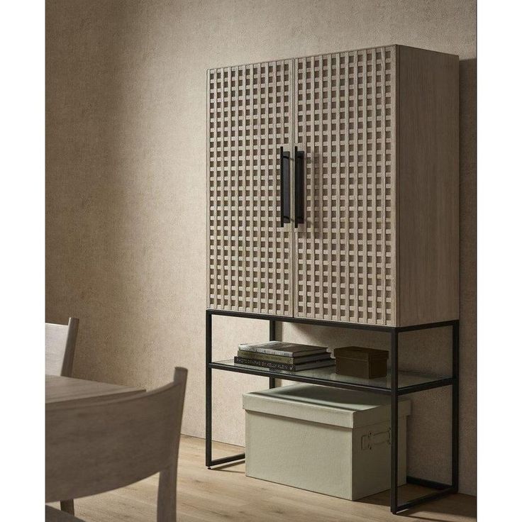 Vasco Cabinet
