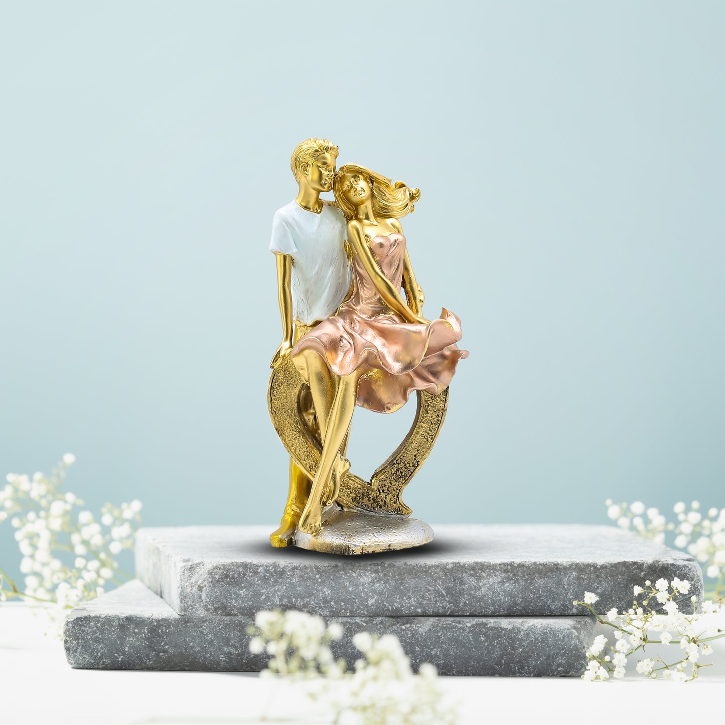 Luxury Family Love Sculpture Showpiece – Premium Polyresin Family Figurine for Living Room & Home Decor