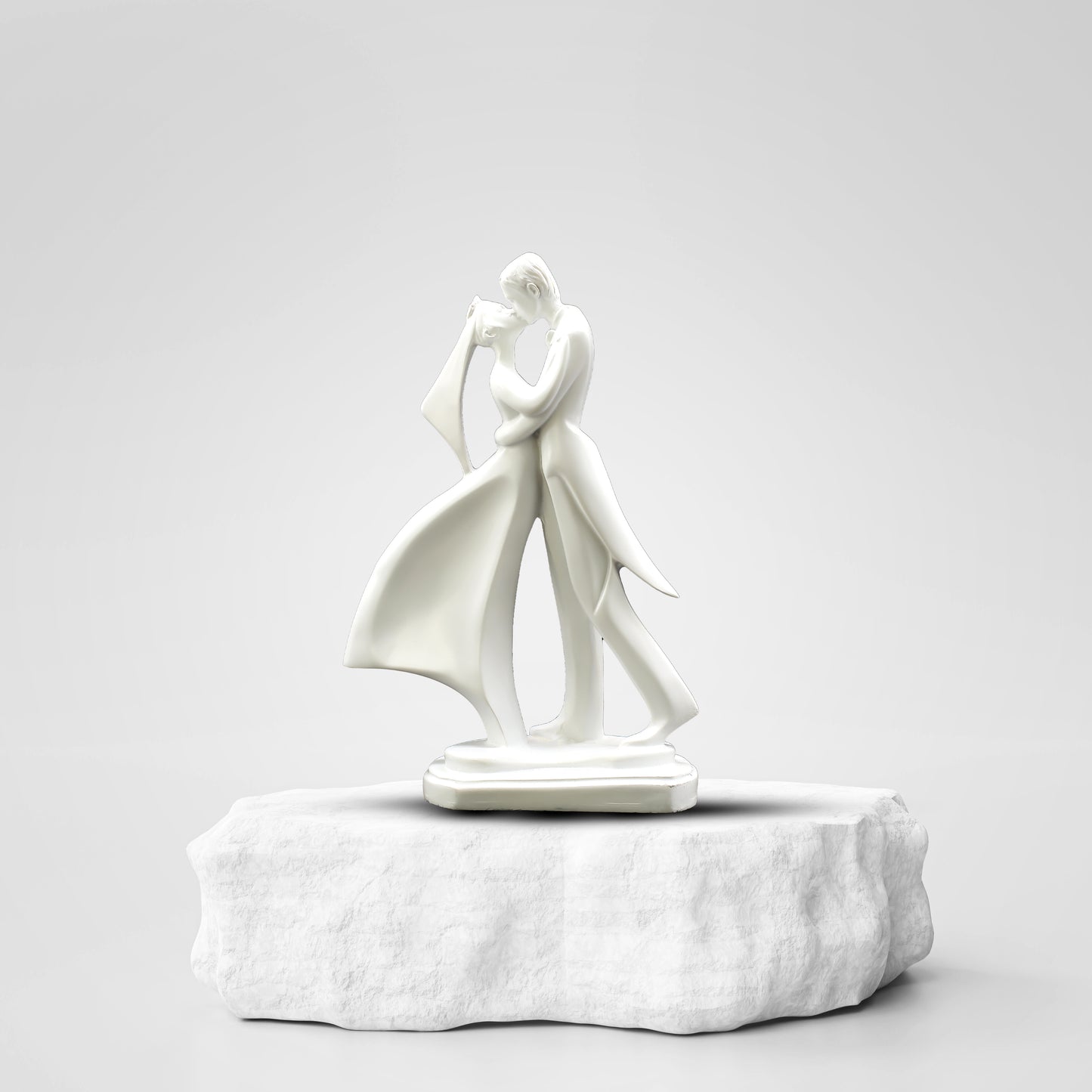 Luxury Elegant Dancing Couple Statue – Premium White Polyresin Romantic Showpiece for Home Decor & Anniversary Gift