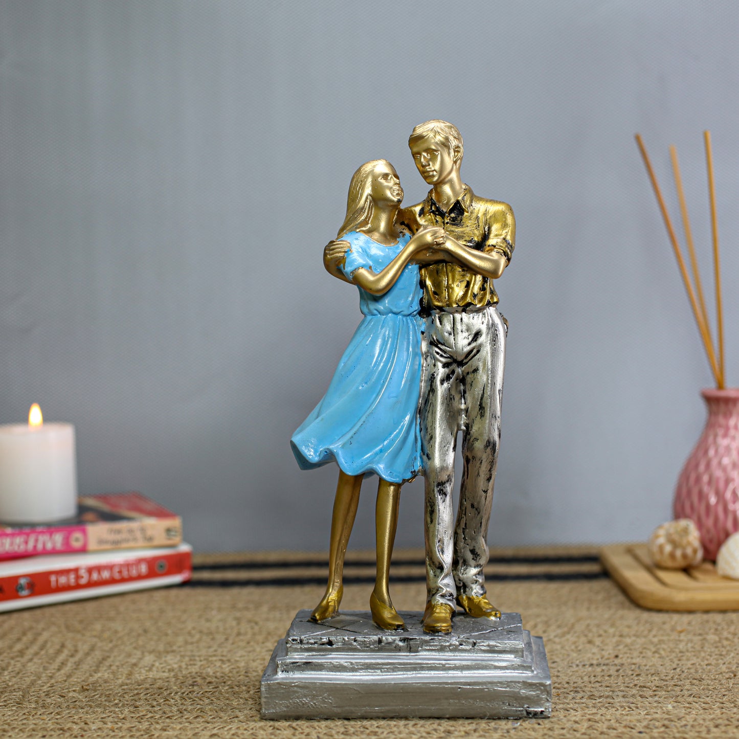 Handcrafted Resin Love Statue for Home Decor, Anniversary, Wedding Gift for Couples | Living Room & Bedroom Decor