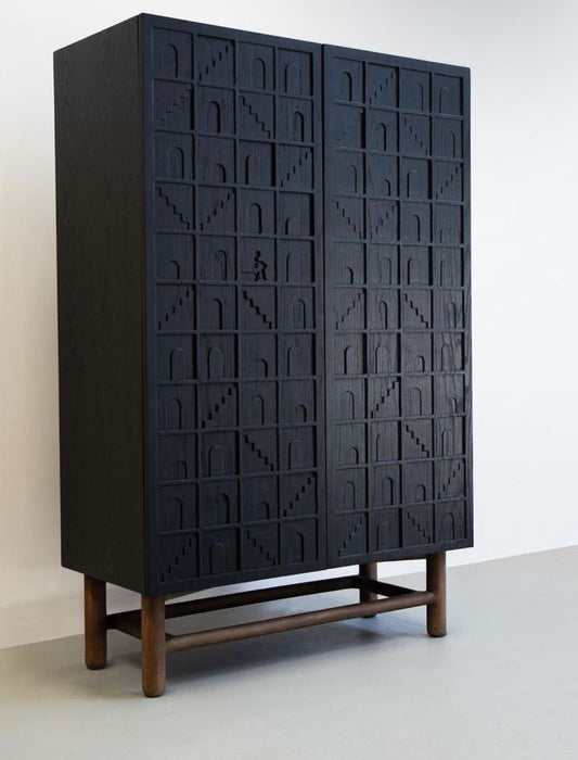 Grand Master Cabinet  