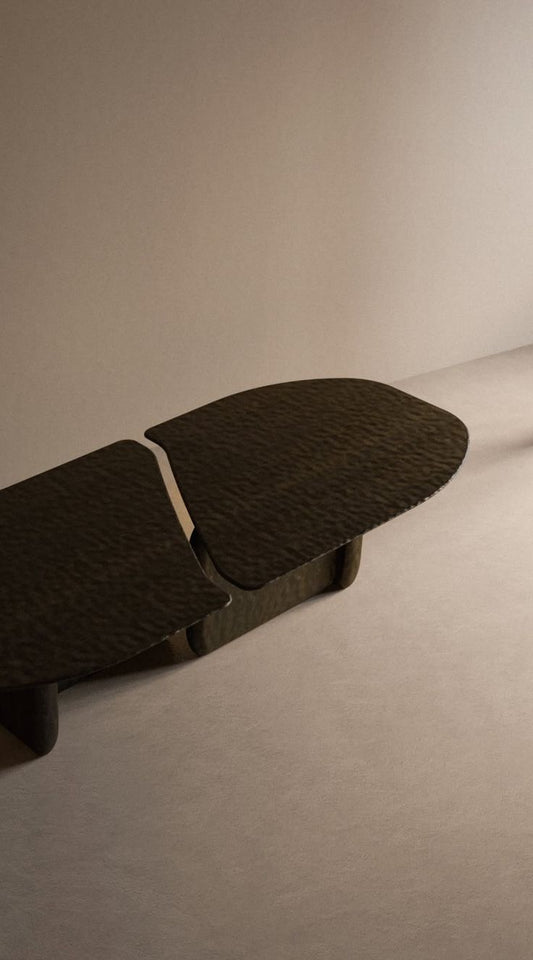 Raffele center table 